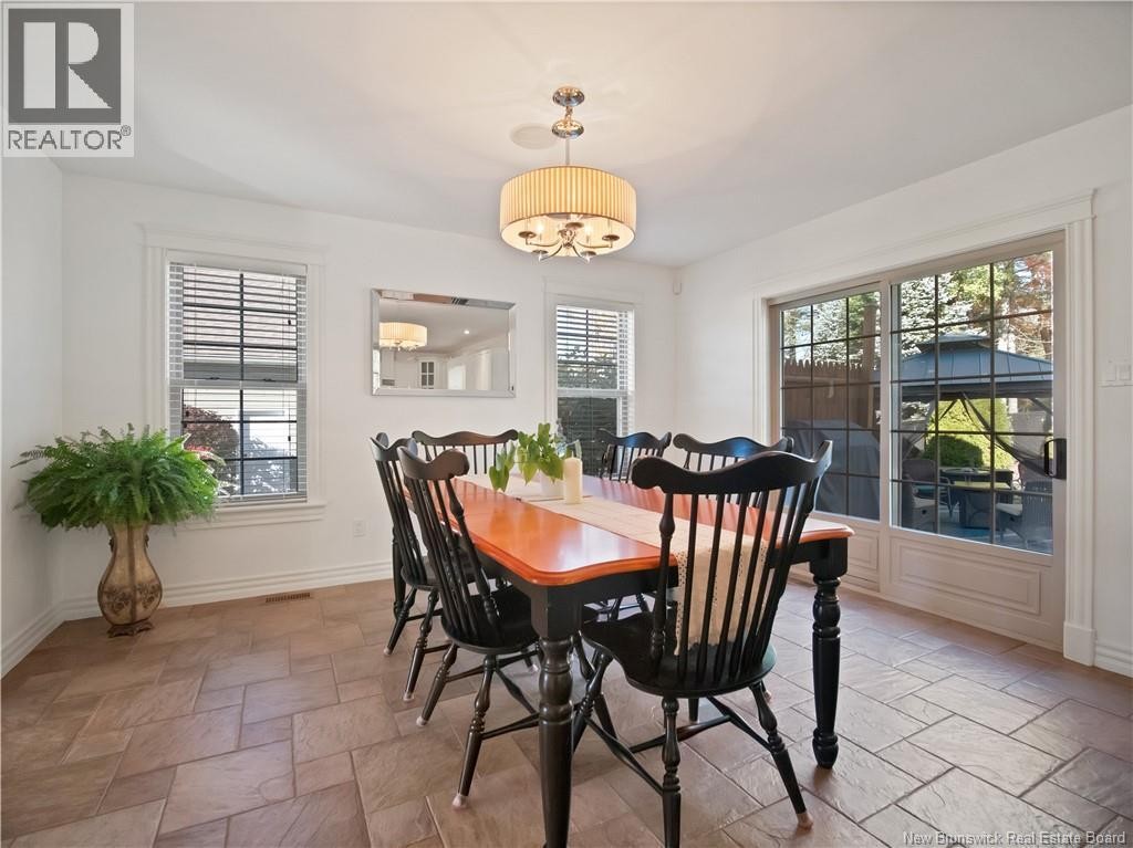 












94 du Golf

,
Dieppe,




New Brunswick
E1A8J6

