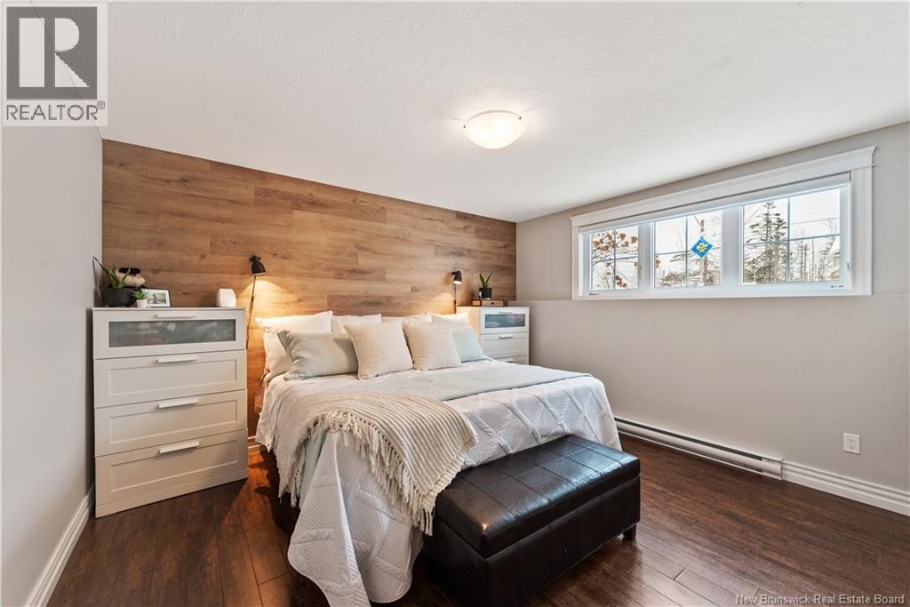 












98 O'Neill Street

,
Moncton,




New Brunswick
E1A9M1

