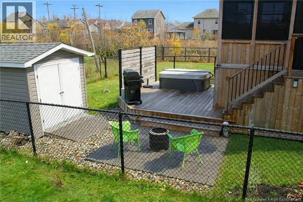 












98 O'Neill Street

,
Moncton,




New Brunswick
E1A9M1

