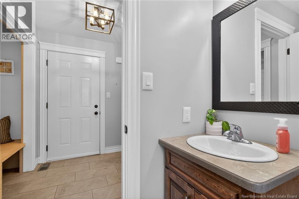 












11 Amber Ridge Court

,
Berry Mills,




New Brunswick
E1G5R3

