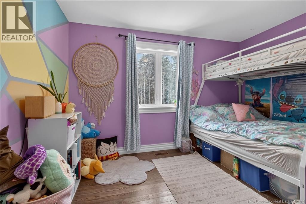 












11 Amber Ridge Court

,
Berry Mills,




New Brunswick
E1G5R3

