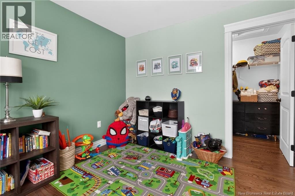 












11 Amber Ridge Court

,
Berry Mills,




New Brunswick
E1G5R3

