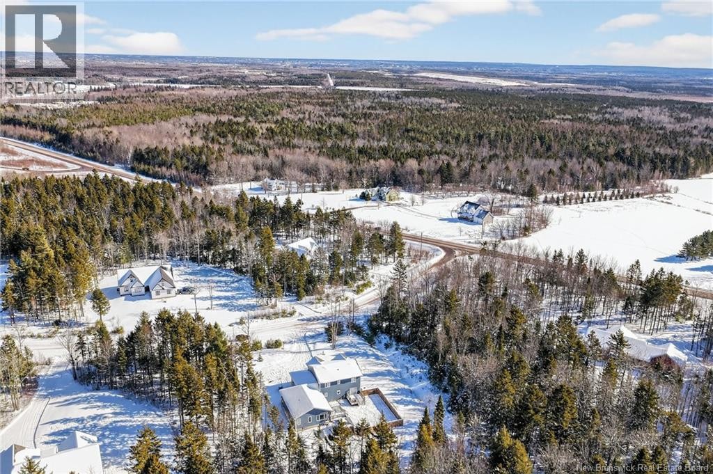 












11 Amber Ridge Court

,
Berry Mills,




New Brunswick
E1G5R3

