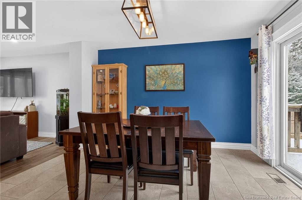 












11 Amber Ridge Court

,
Berry Mills,




New Brunswick
E1G5R3

