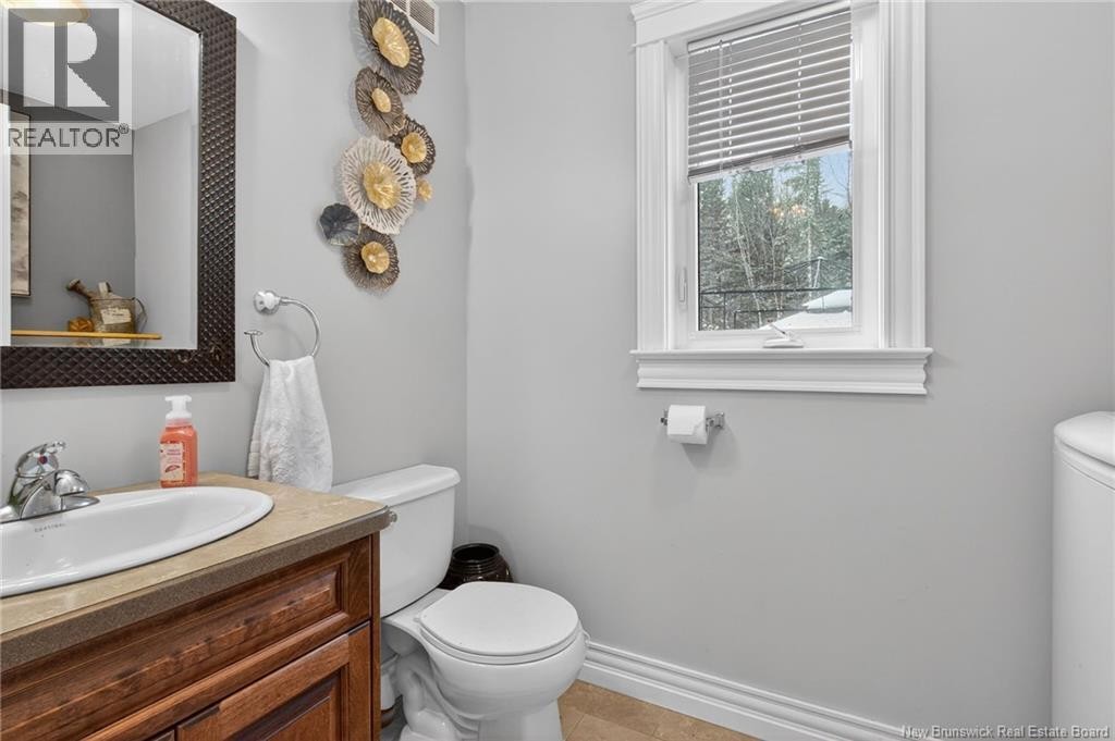 












11 Amber Ridge Court

,
Berry Mills,




New Brunswick
E1G5R3

