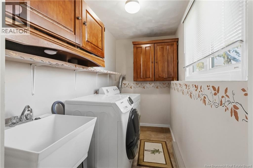 












35 Firwood Crescent

,
Moncton,




New Brunswick
E1A5W9

