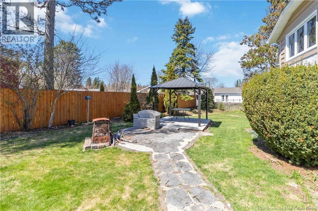 












35 Firwood Crescent

,
Moncton,




New Brunswick
E1A5W9


