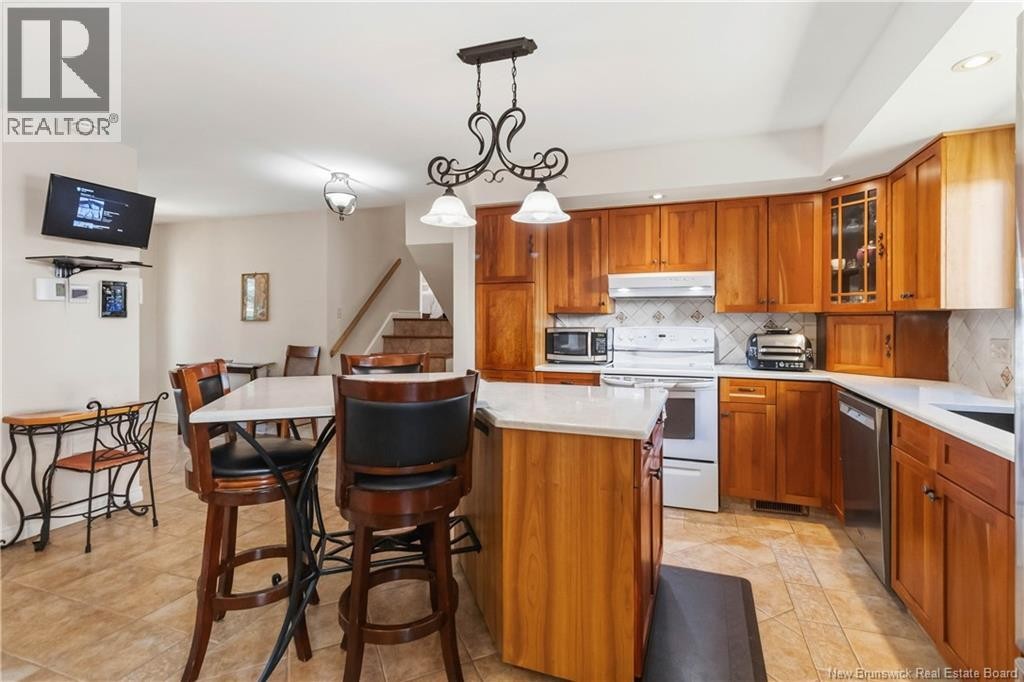 












35 Firwood Crescent

,
Moncton,




New Brunswick
E1A5W9


