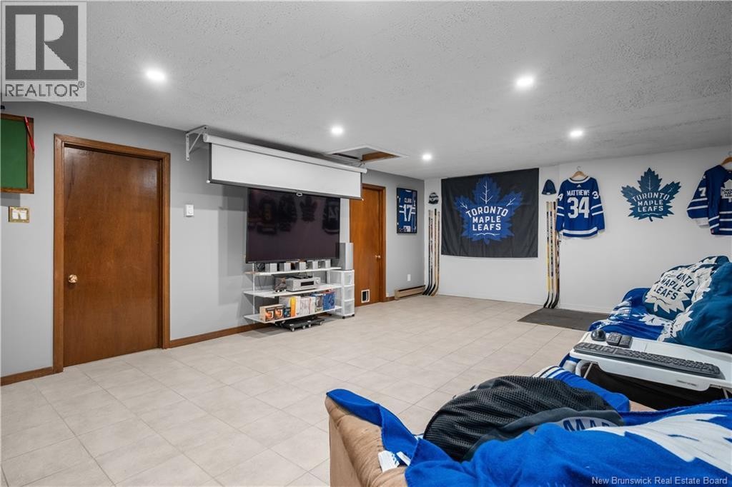 












28 Yvon

,
Saint-Antoine,




New Brunswick
E4V1L1

