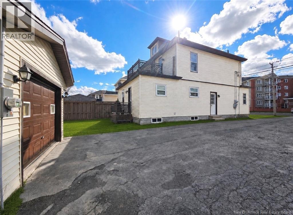 












1658-1660 Main Street

,
Moncton,




New Brunswick
E1E1G6

