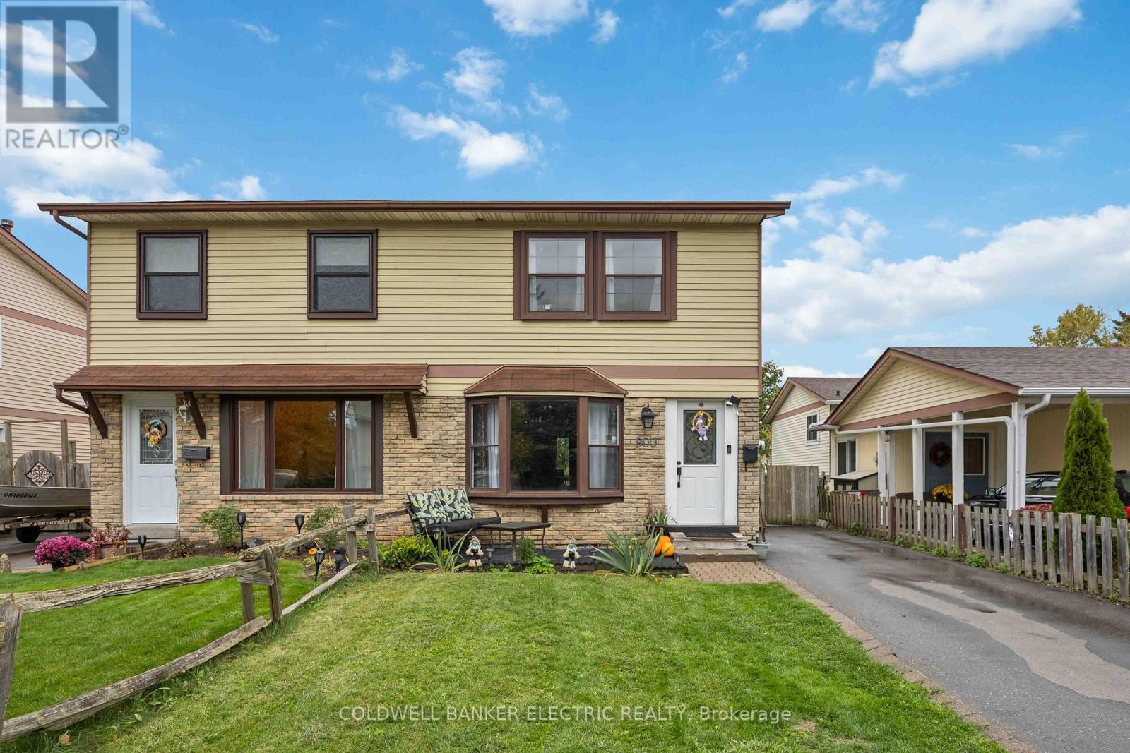 












900 SOUTHRIDGE STREET

,
Oshawa (Donevan),




Ontario
L1H8A5

