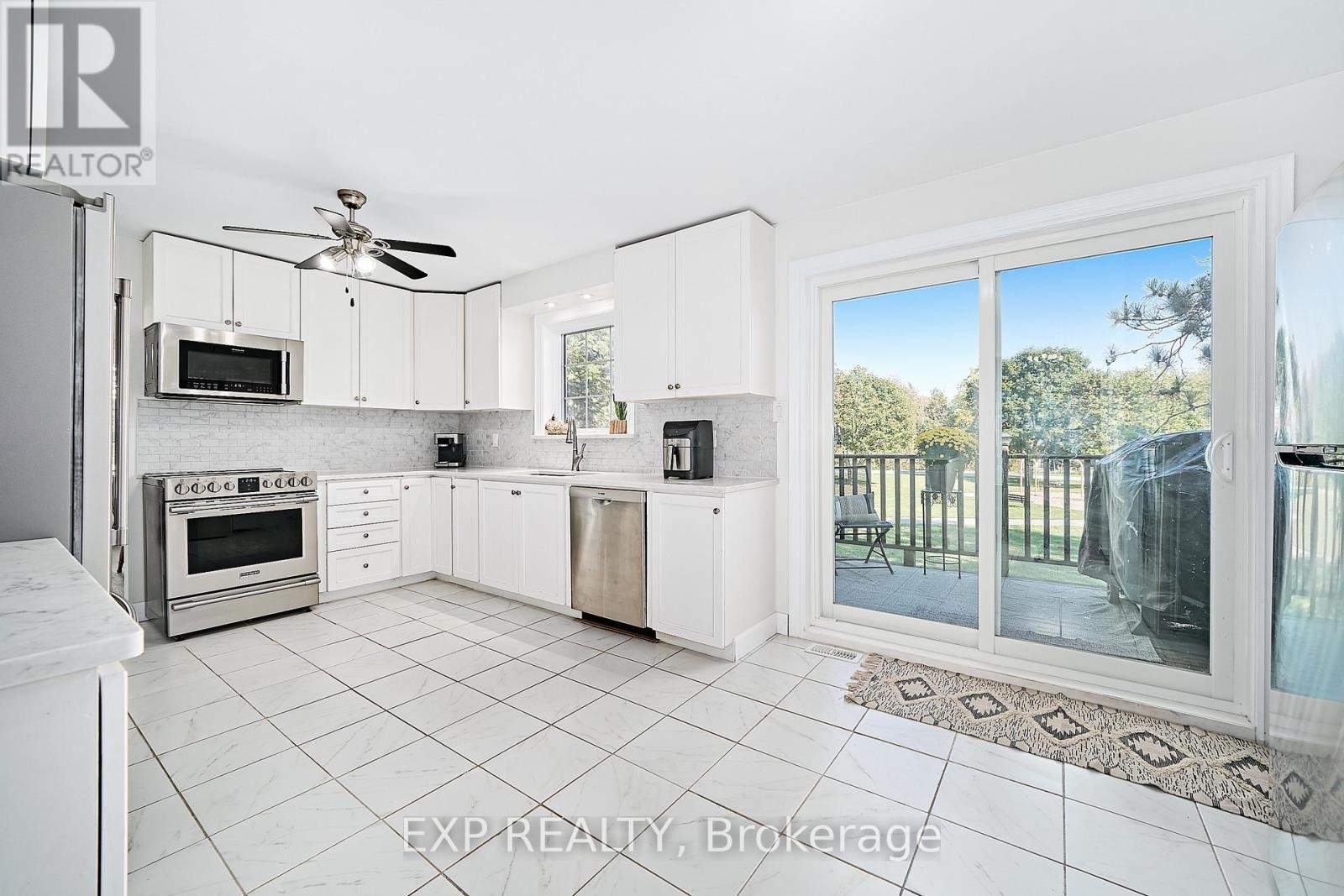












9 HILDA AVENUE

,
Uxbridge,




Ontario
L9P1R2

