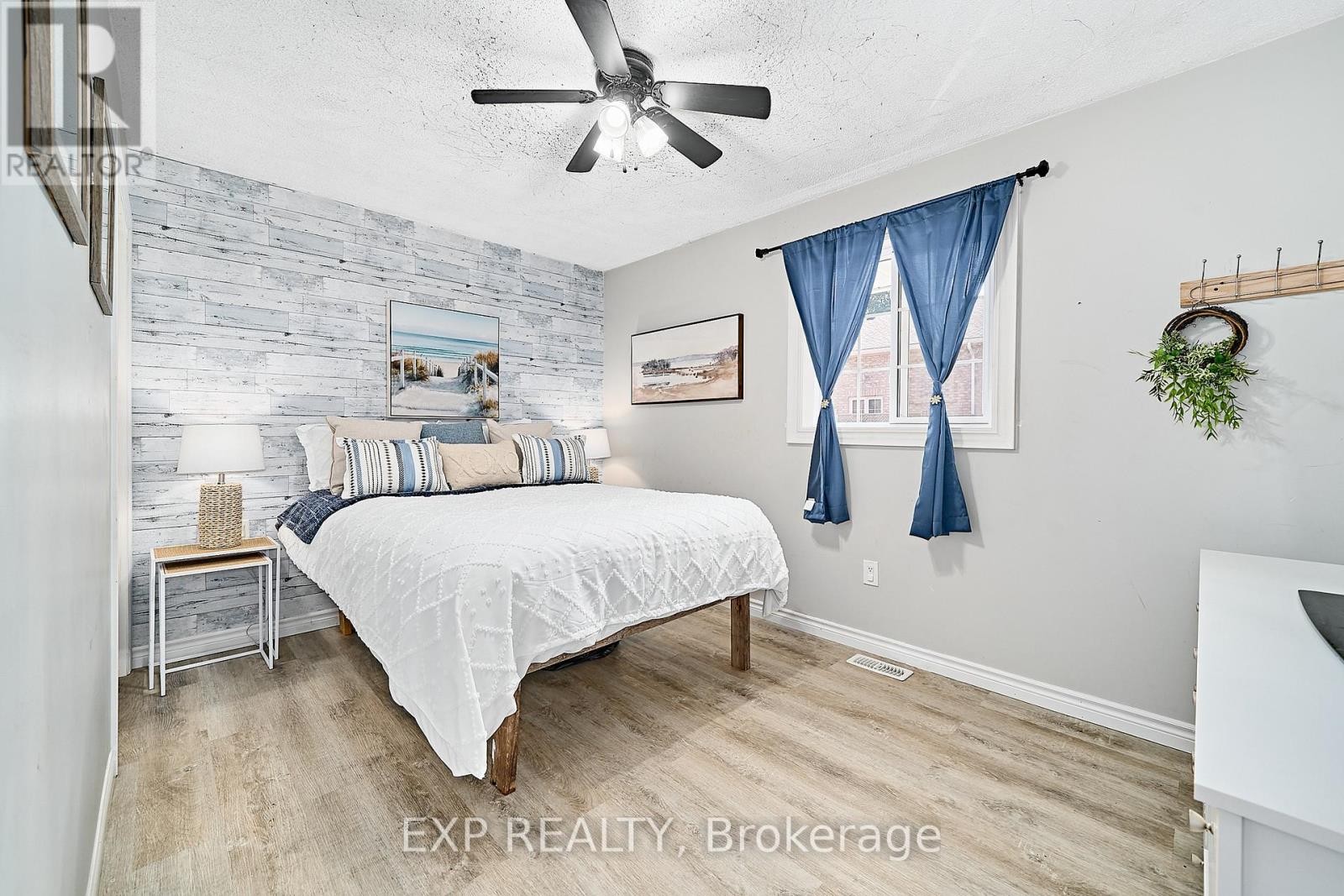 












9 HILDA AVENUE

,
Uxbridge,




Ontario
L9P1R2

