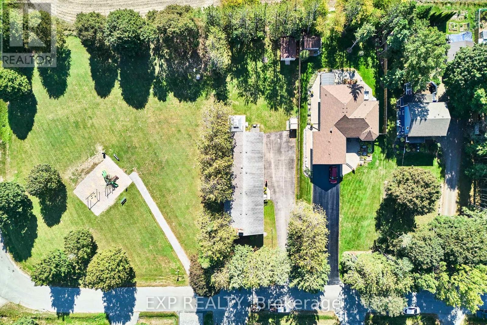 












9 HILDA AVENUE

,
Uxbridge,




Ontario
L9P1R2

