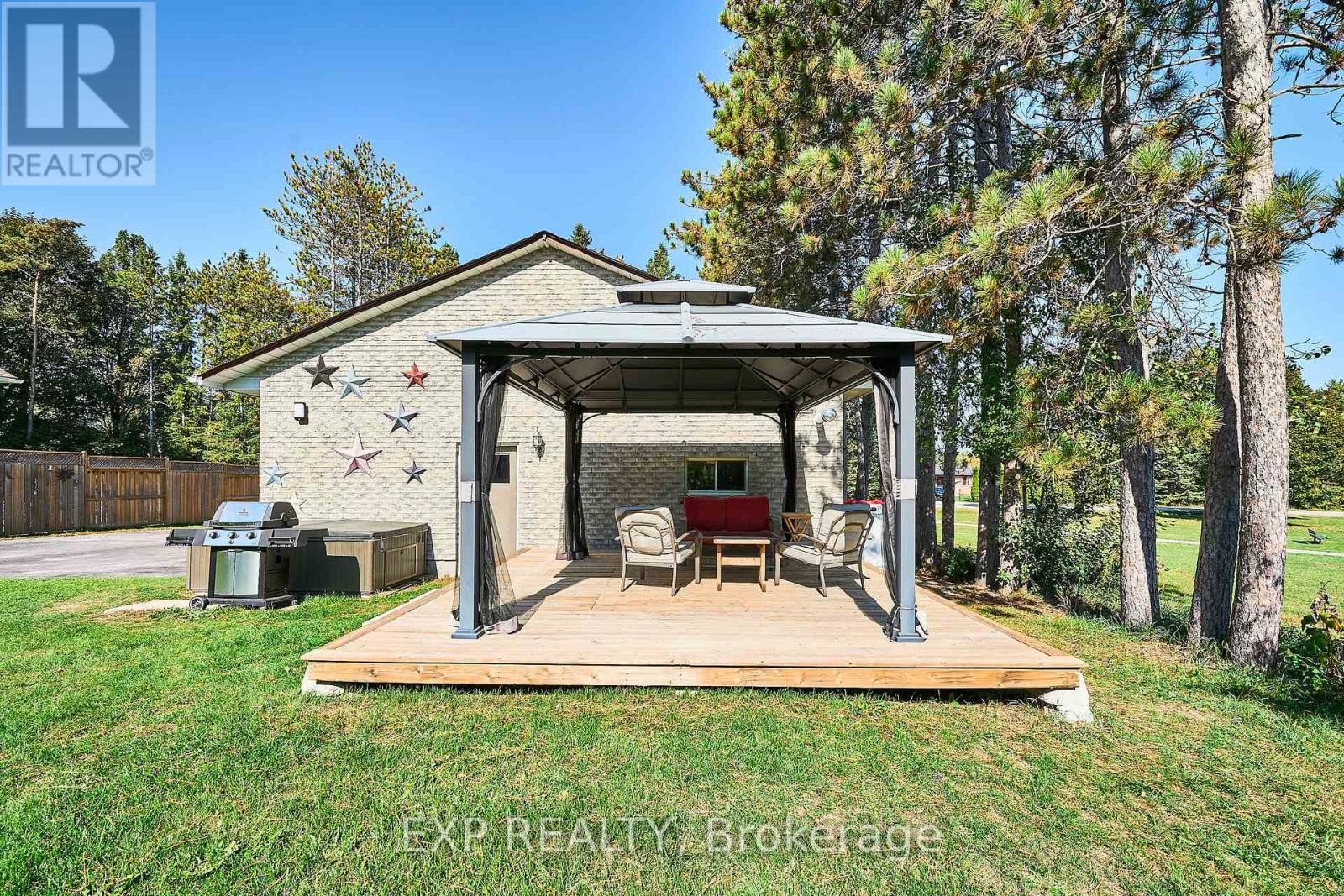 












9 HILDA AVENUE

,
Uxbridge,




Ontario
L9P1R2

