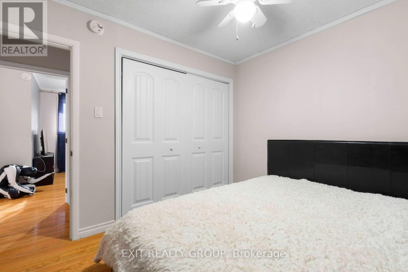 












4 WALDEN CIRCLE

,
Belleville (Belleville Ward),




Ontario
K8P2C3


