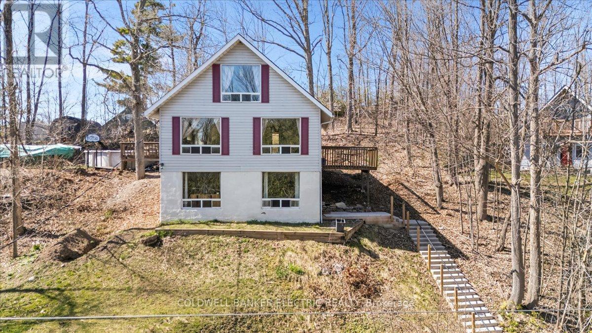 












38 CLIFFSIDE DRIVE

,
Kawartha Lakes,




Ontario
K0L1T0

