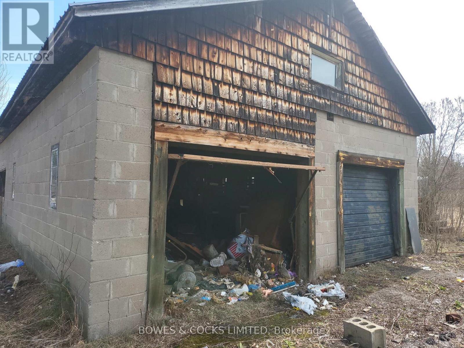 












26642 HIGHWAY 62 S

,
Bancroft (Dungannon Ward),




Ontario
K0L2L0

