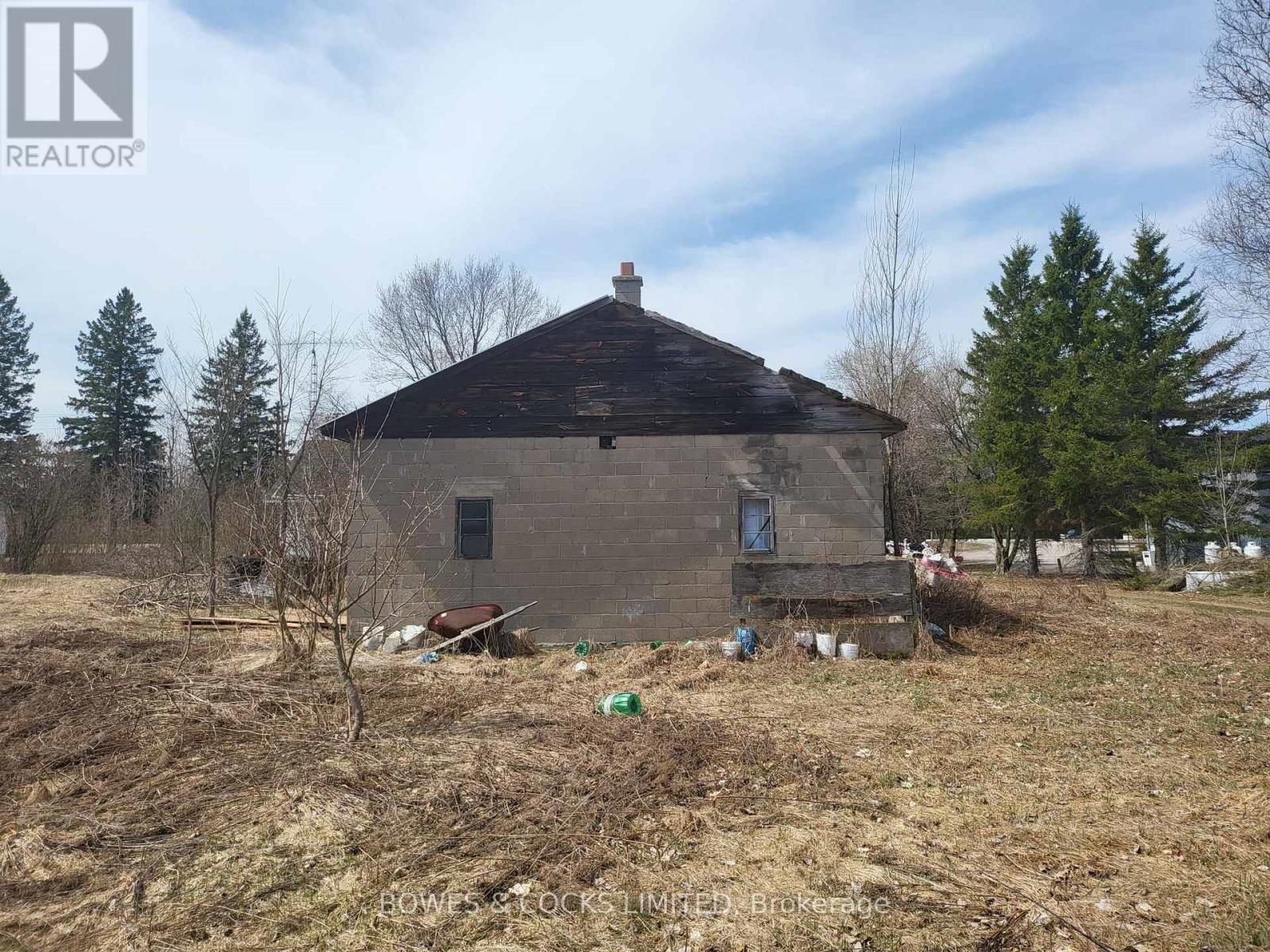 












26642 HIGHWAY 62 S

,
Bancroft (Dungannon Ward),




Ontario
K0L2L0

