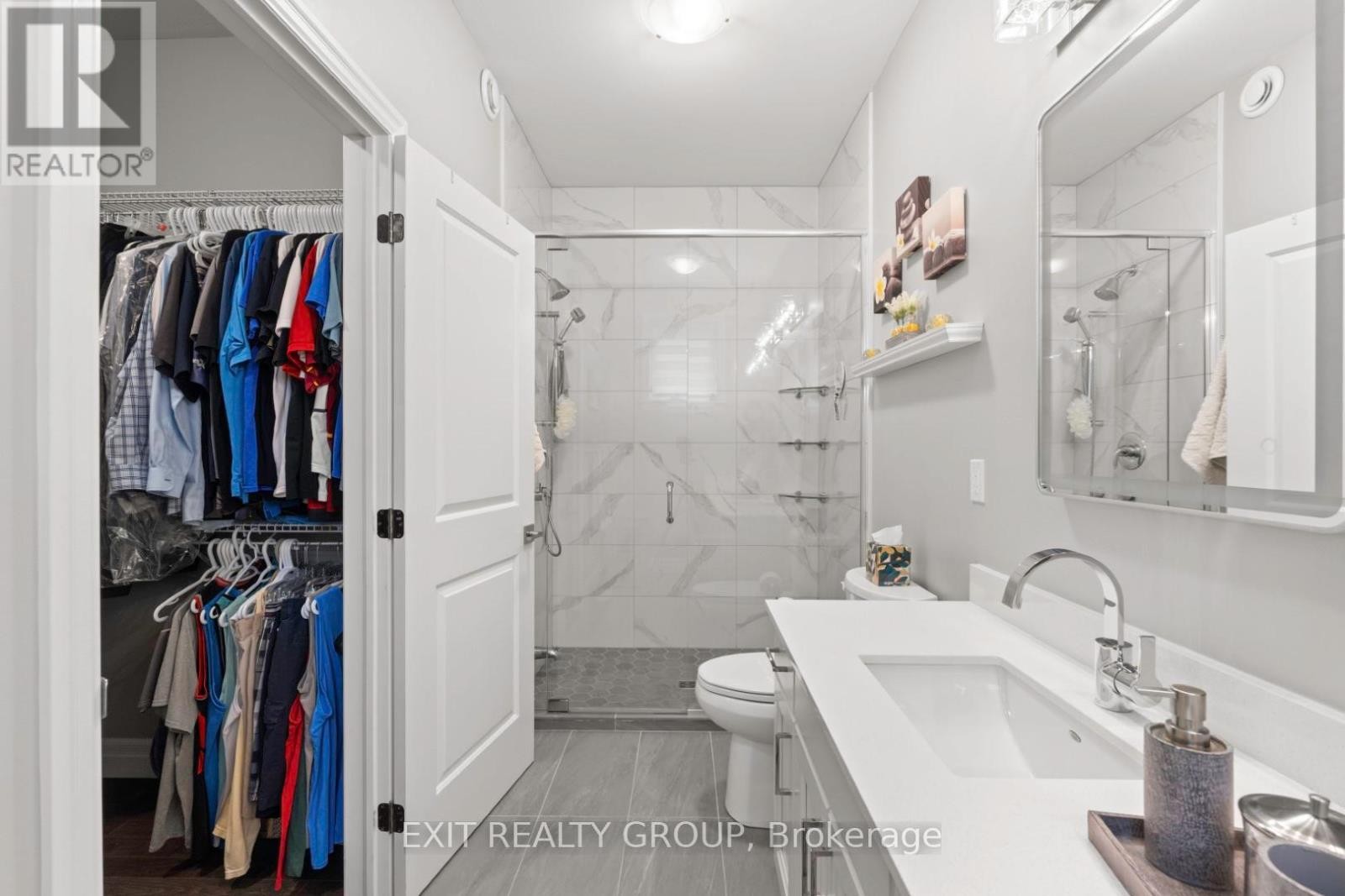 












86 ESSEX DRIVE

,
Belleville,




Ontario
K8N0J1

