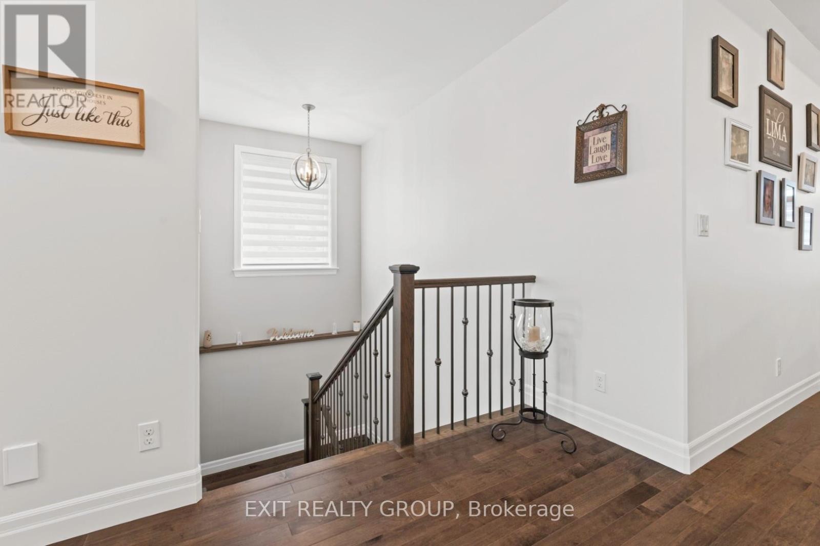 












86 ESSEX DRIVE

,
Belleville,




Ontario
K8N0J1

