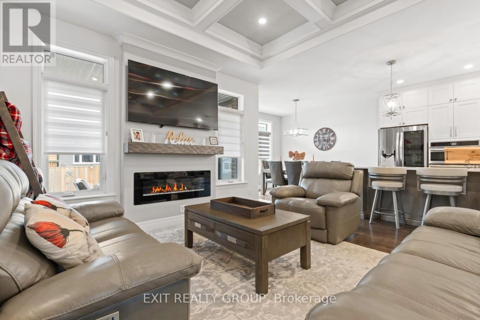 












86 ESSEX DRIVE

,
Belleville,




Ontario
K8N0J1

