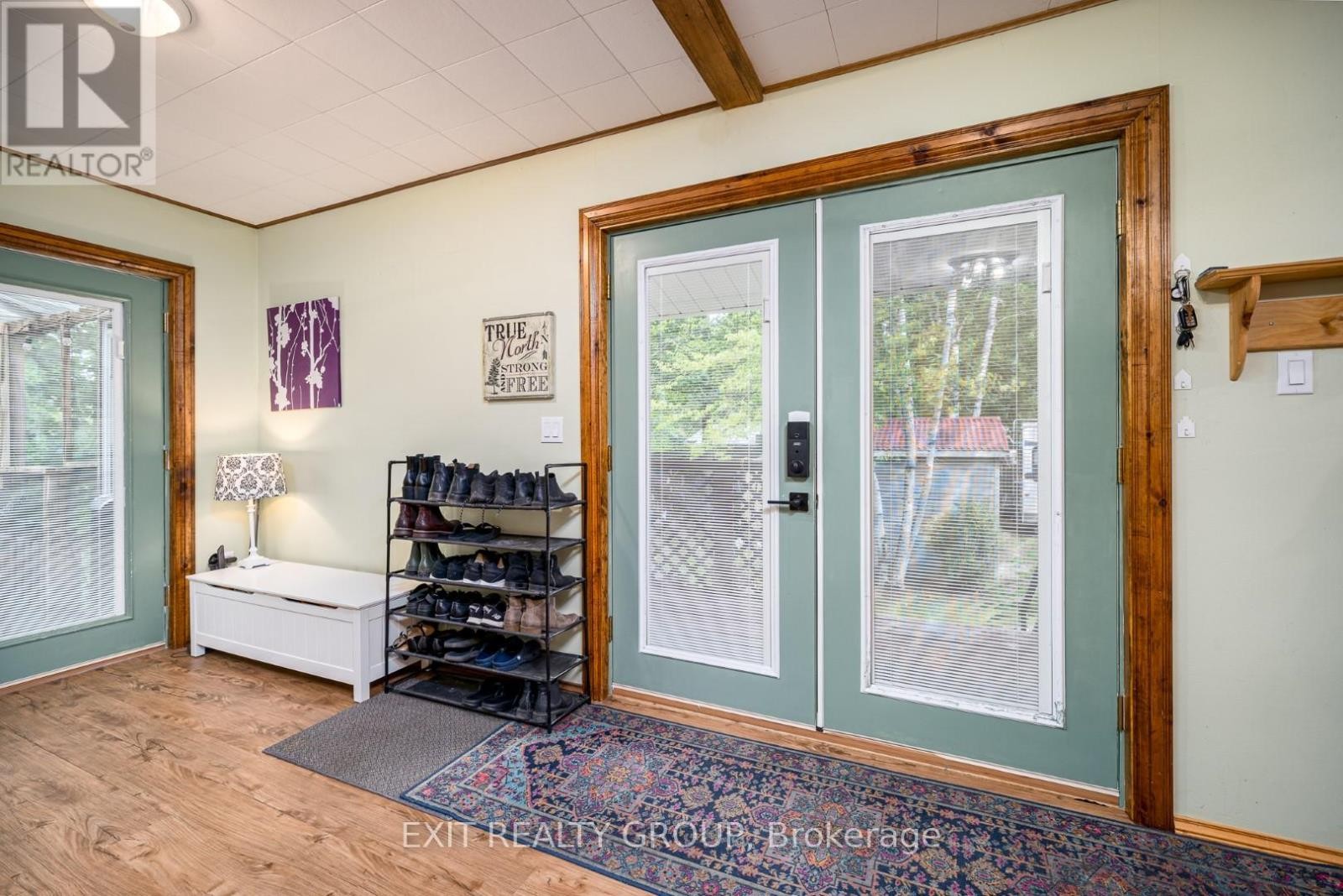 












103 CAMP LANE

,
Tweed (Hungerford (Twp)),




Ontario
K0K3J0

