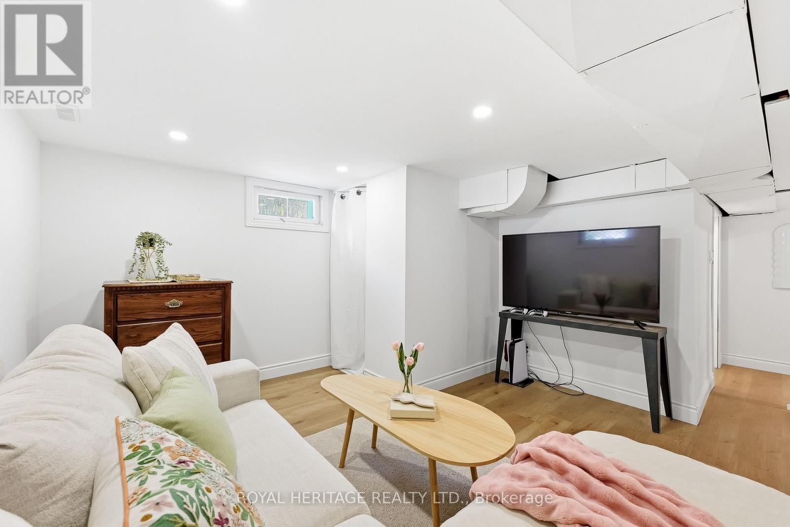 












39 MEADE STREET

,
Brighton,




Ontario
K0K1H0

