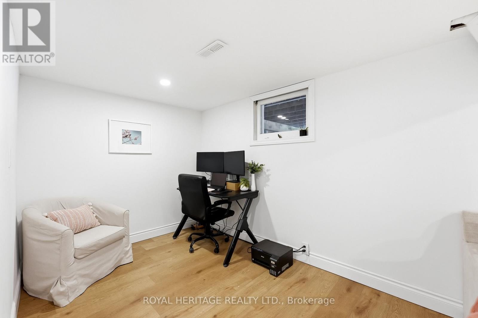 












39 MEADE STREET

,
Brighton,




Ontario
K0K1H0

