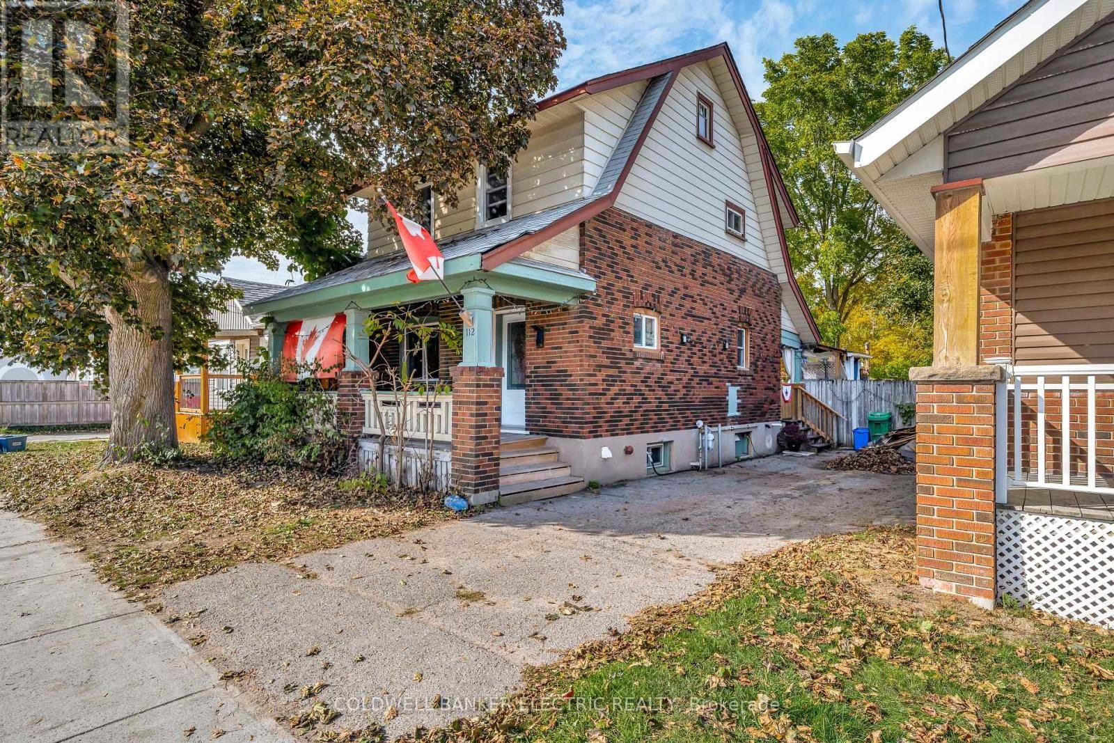 












112 LANSDOWNE STREET W

,
Peterborough (Town Ward 3),




Ontario
K9J1Y1

