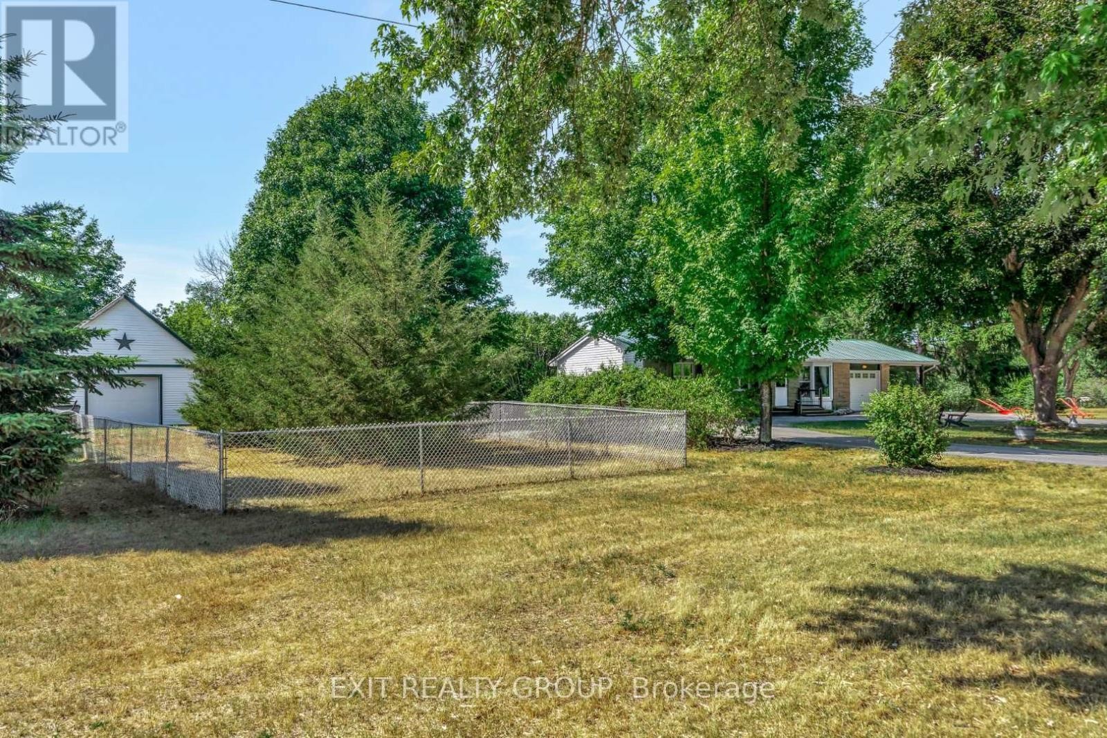 












1476 COUNTY RD 12

,
Prince Edward County (Picton),




Ontario
K0K2T0

