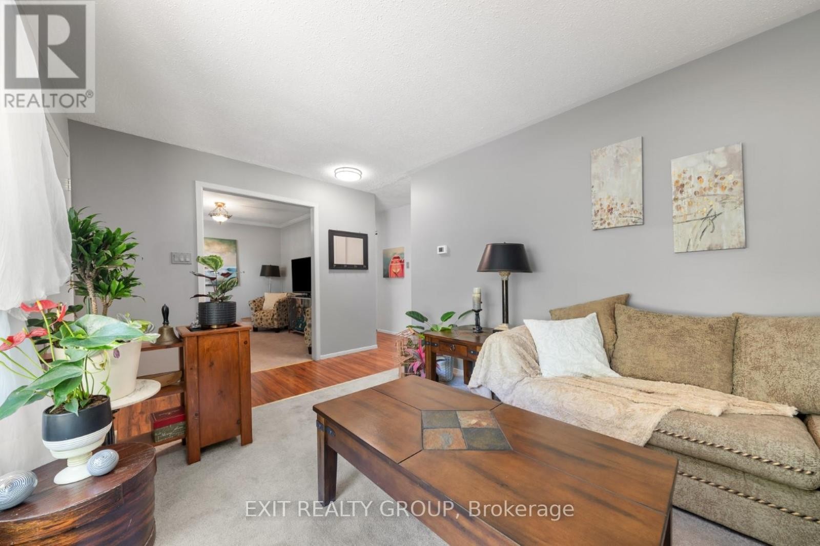 












1476 COUNTY RD 12

,
Prince Edward County (Picton),




Ontario
K0K2T0

