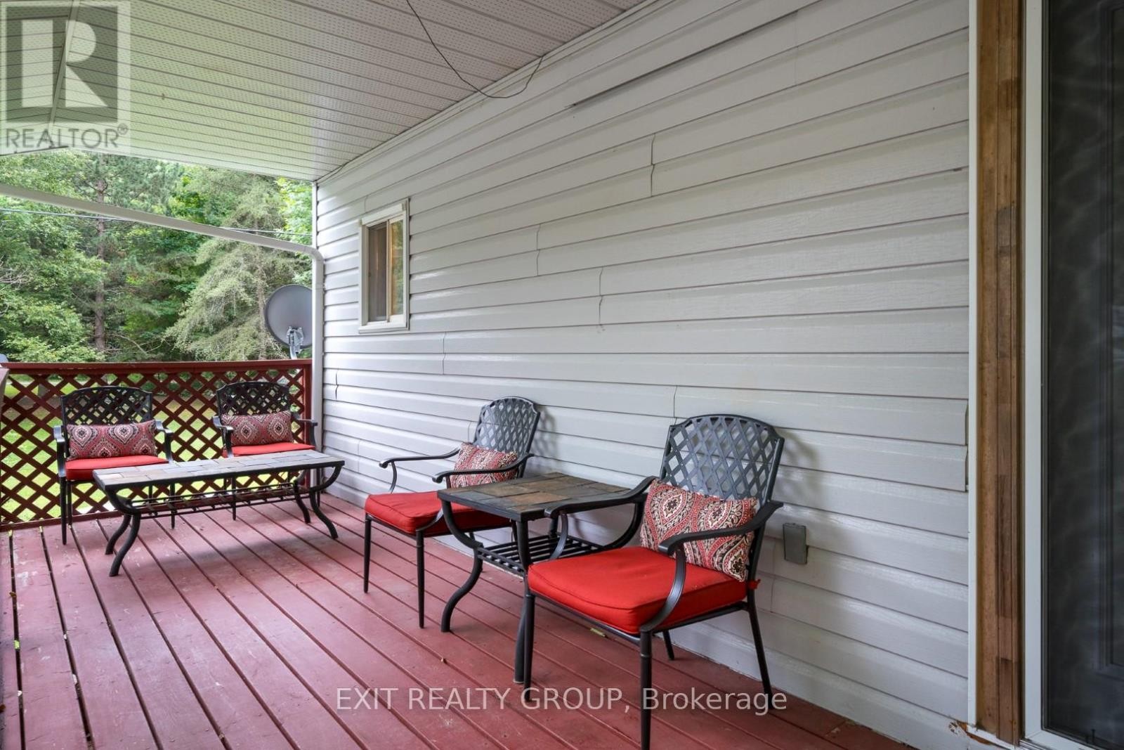 












103 CAMP LANE

,
Tweed (Hungerford (Twp)),




Ontario
K0K3J0

