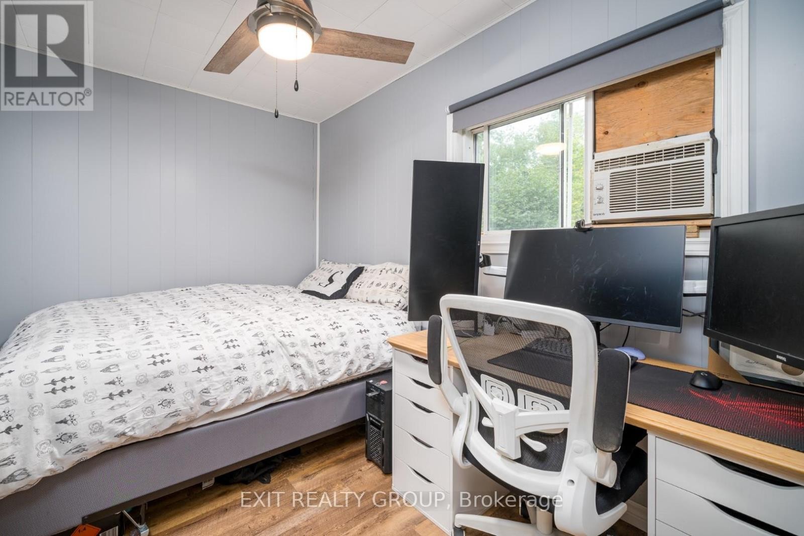 












103 CAMP LANE

,
Tweed (Hungerford (Twp)),




Ontario
K0K3J0

