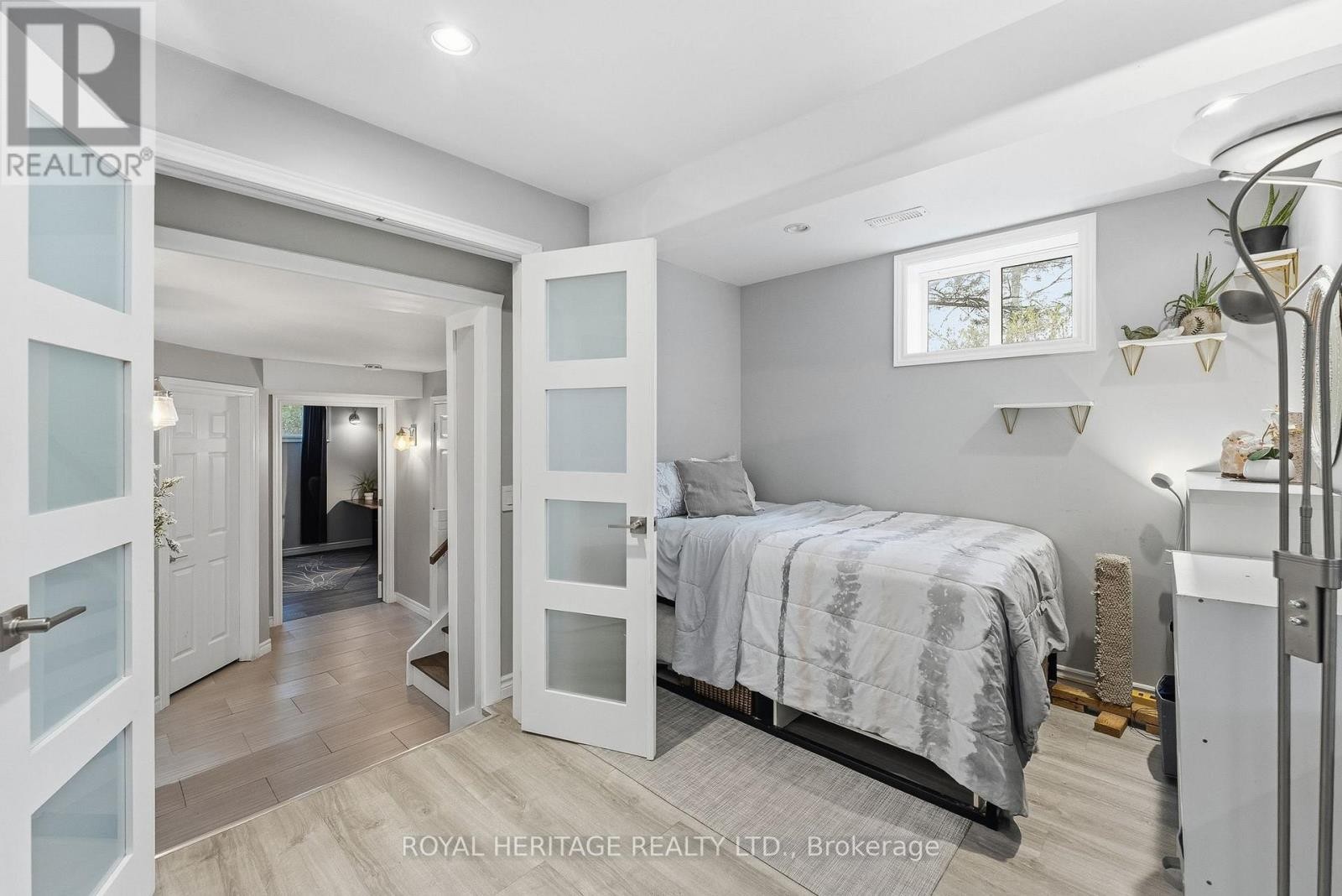 












30 STOCKDALE ROAD

,
Quinte West (Murray Ward),




Ontario
K8V5P6

