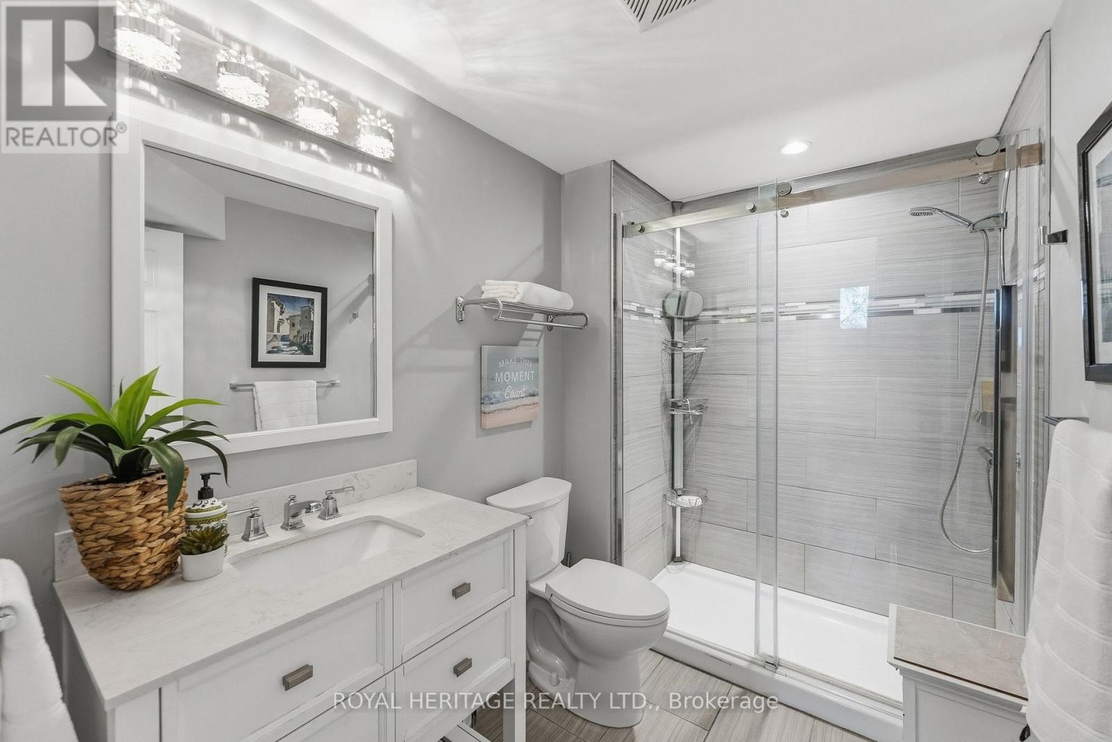 












30 STOCKDALE ROAD

,
Quinte West (Murray Ward),




Ontario
K8V5P6

