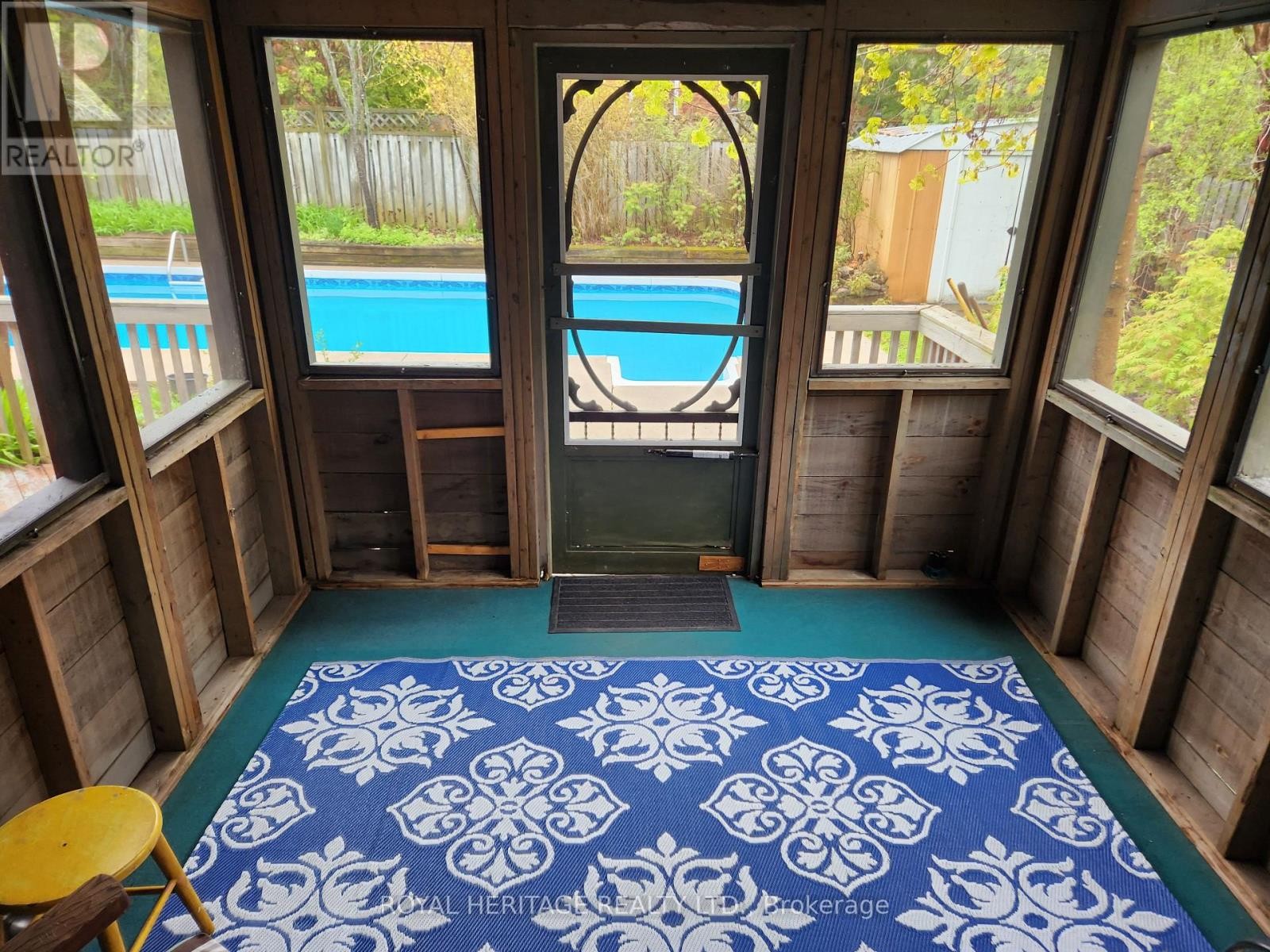 












1534 SCOLLARD CRESCENT

,
Peterborough (Ashburnham Ward 4),




Ontario
K9H7L1

