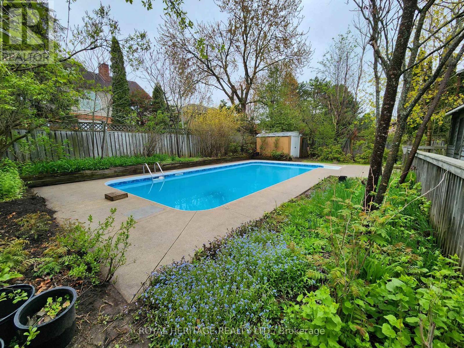 












1534 SCOLLARD CRESCENT

,
Peterborough (Ashburnham Ward 4),




Ontario
K9H7L1

