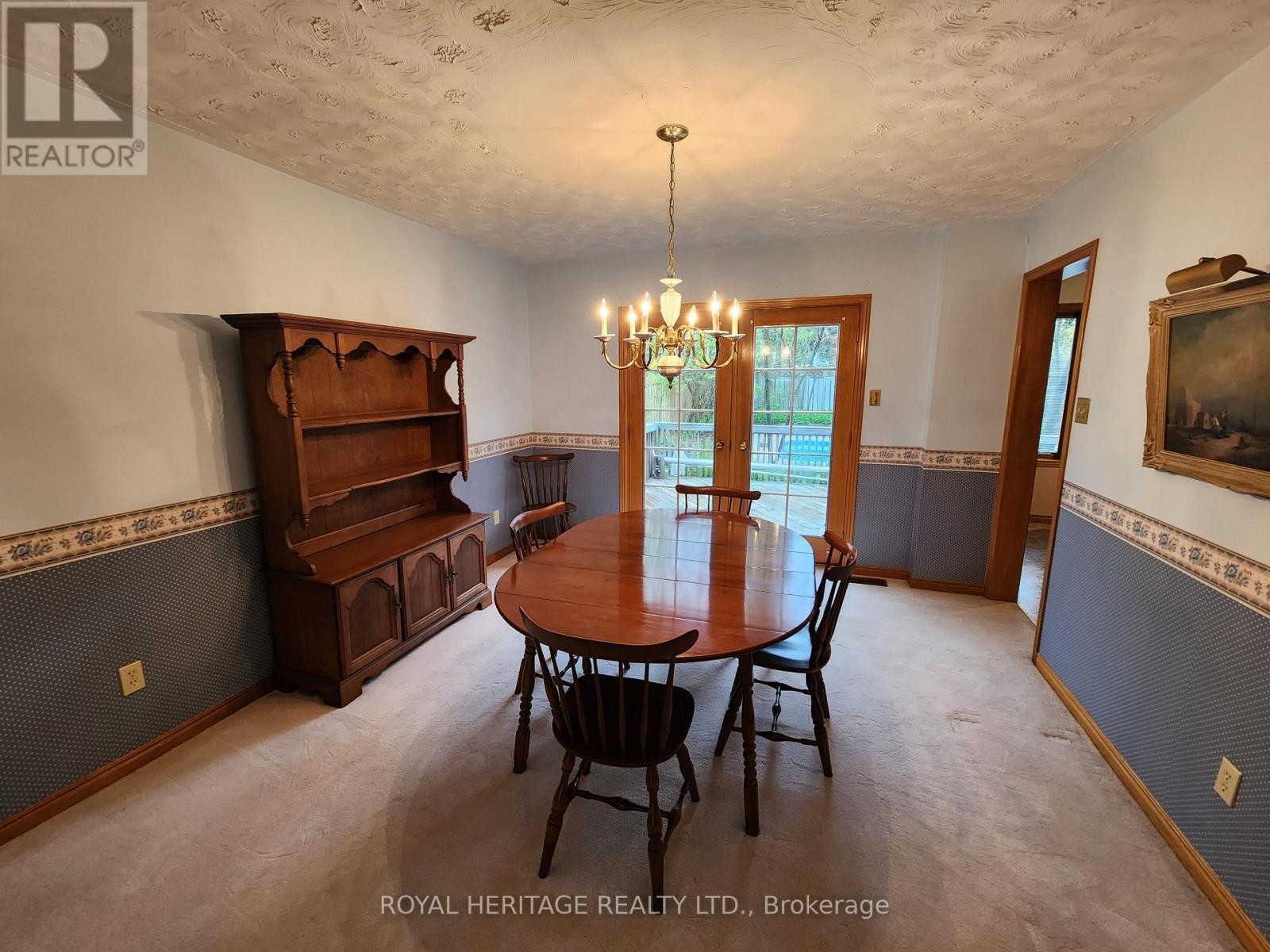 












1534 SCOLLARD CRESCENT

,
Peterborough (Ashburnham Ward 4),




Ontario
K9H7L1

