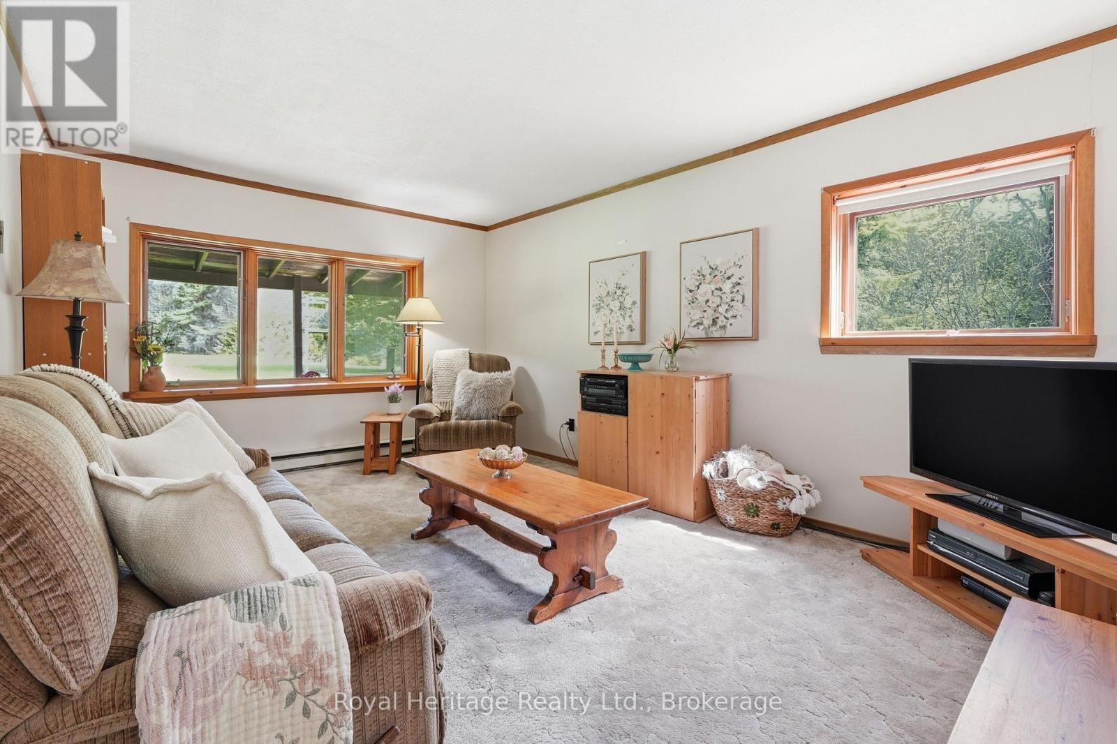 












852 PENRYN ROAD

,
Cramahe,




Ontario
K0K1S0

