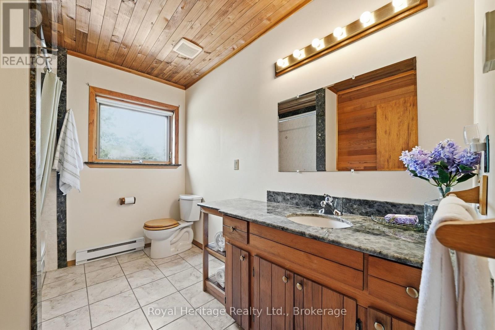 












852 PENRYN ROAD

,
Cramahe,




Ontario
K0K1S0

