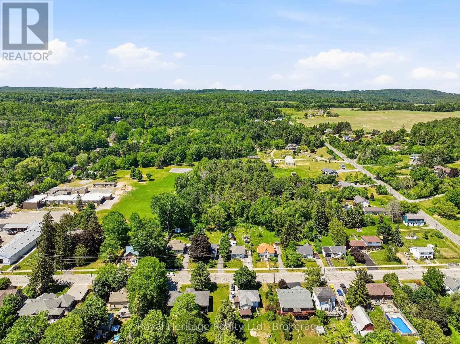 












918 SMITH STREET

,
Brighton,




Ontario
K0K1H0

