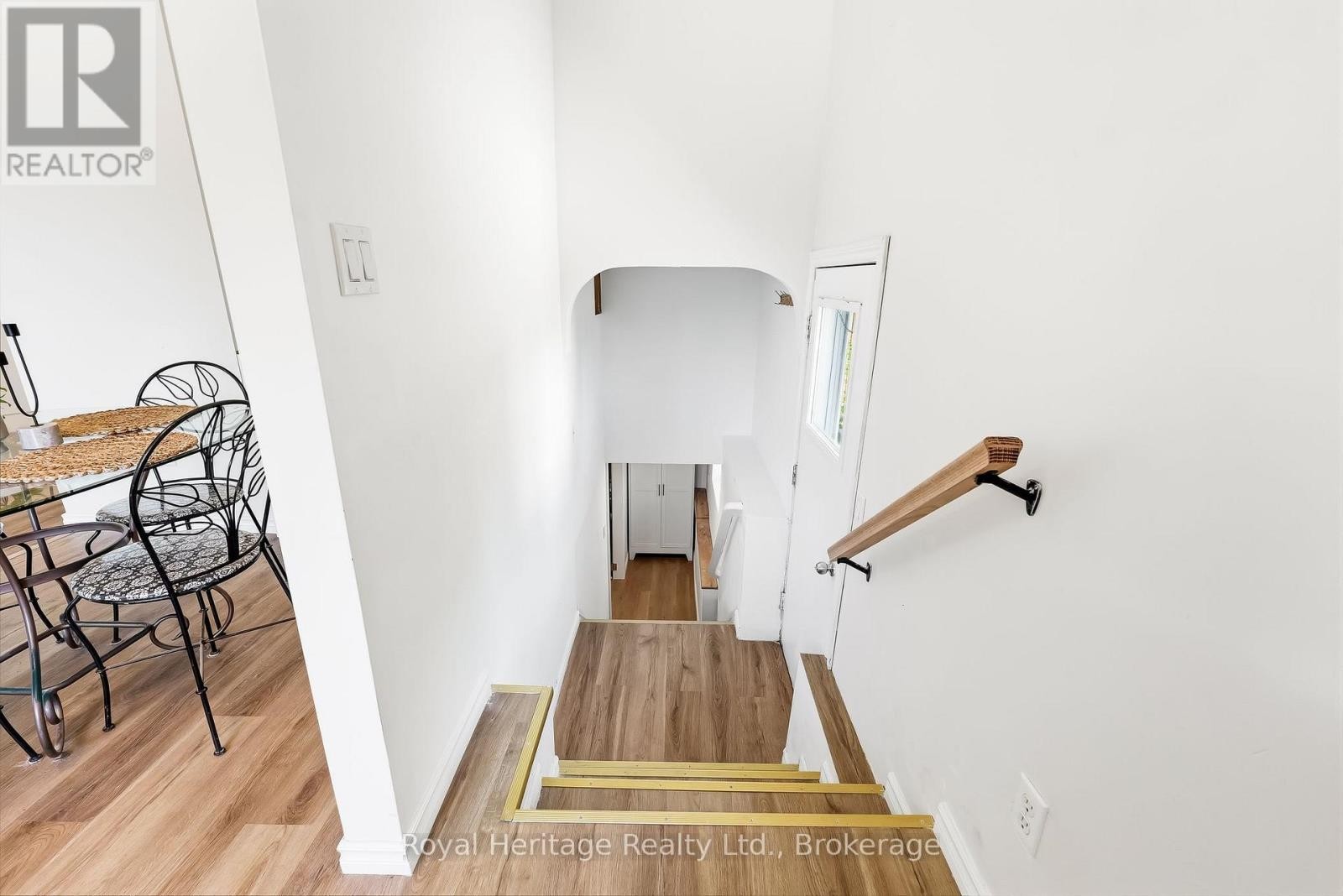 












918 SMITH STREET

,
Brighton,




Ontario
K0K1H0

