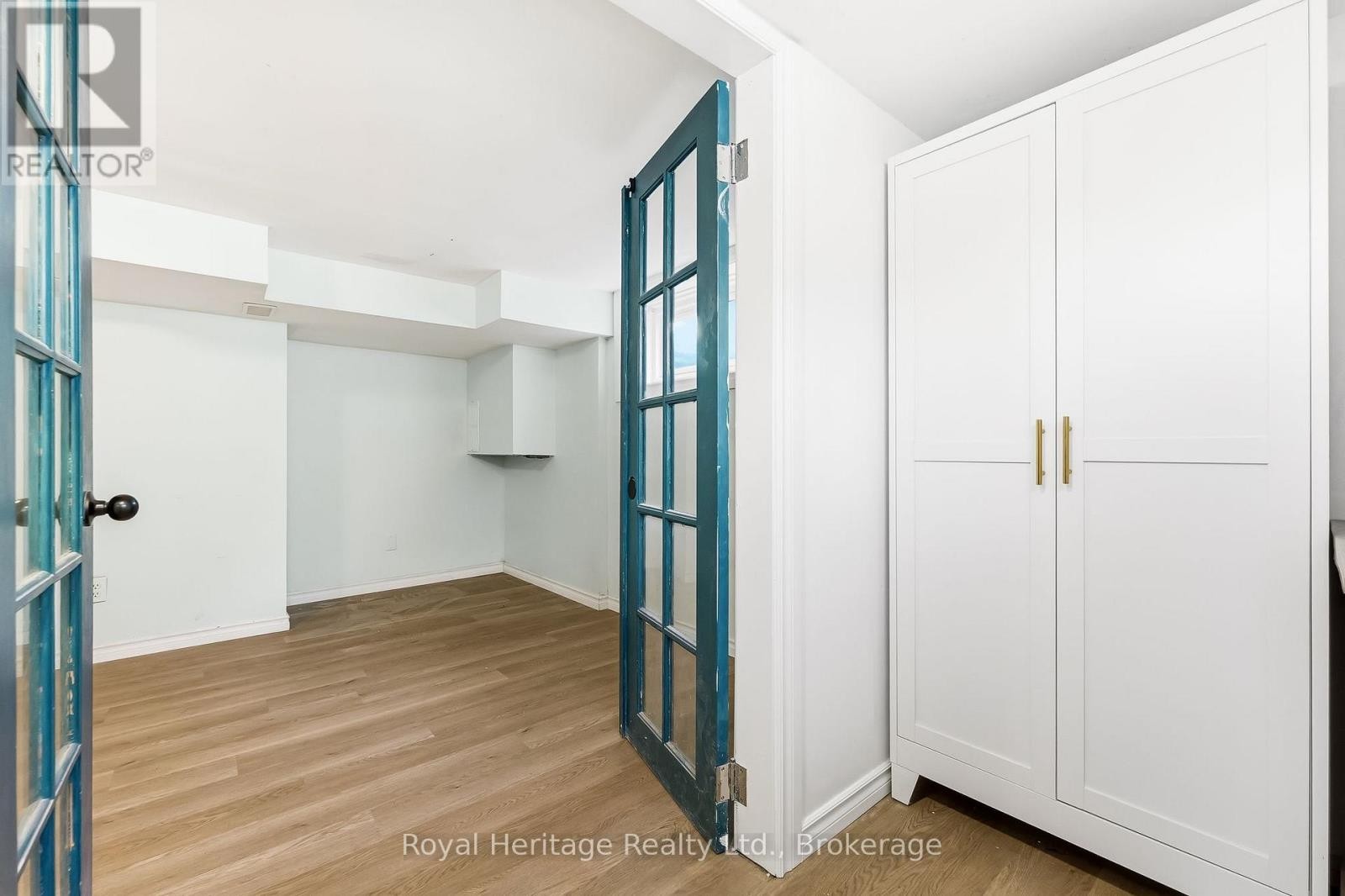 












918 SMITH STREET

,
Brighton,




Ontario
K0K1H0

