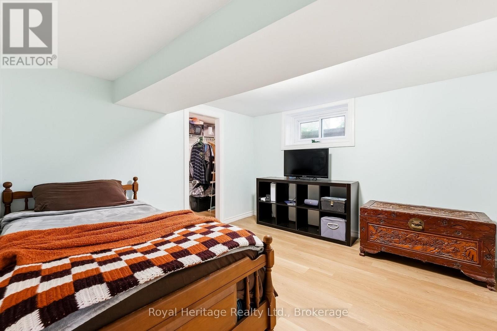 












918 SMITH STREET

,
Brighton,




Ontario
K0K1H0

