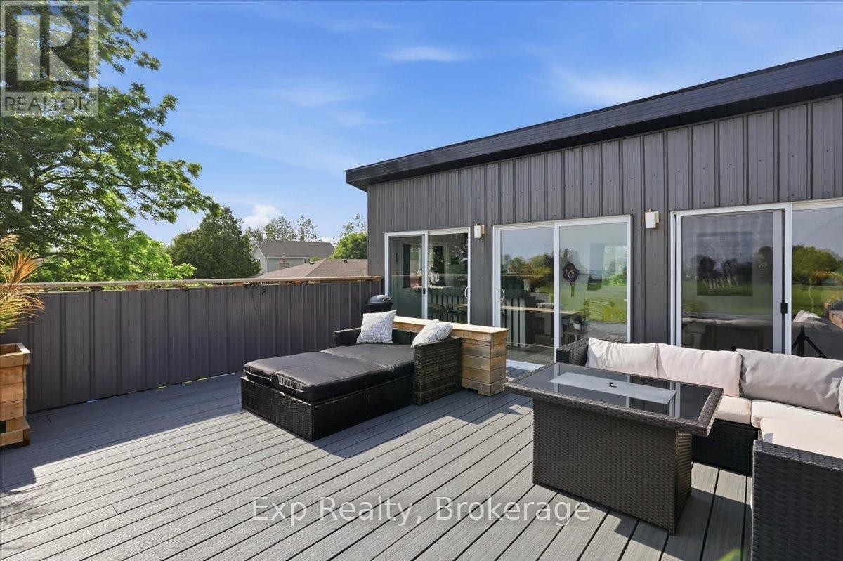 












27 GREENWAY CIRCLE

,
Brighton,




Ontario
K0K1H0

