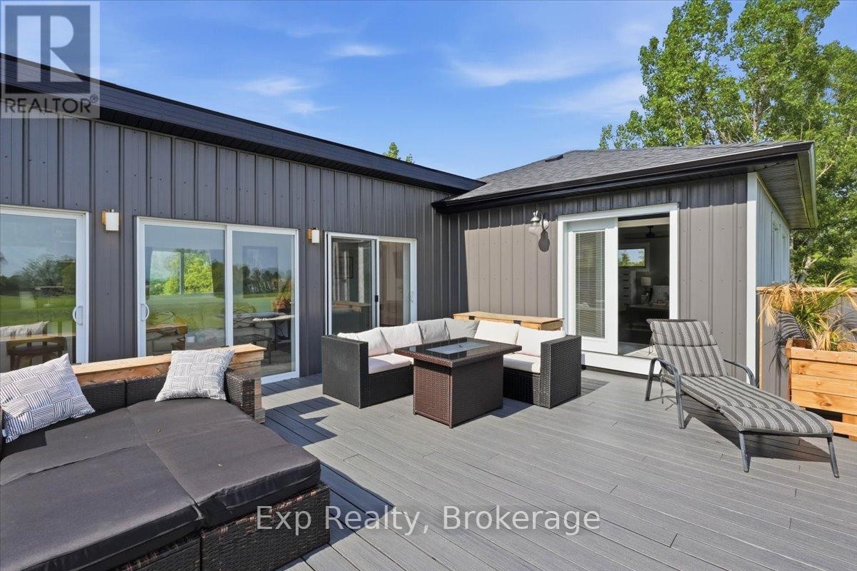 












27 GREENWAY CIRCLE

,
Brighton,




Ontario
K0K1H0

