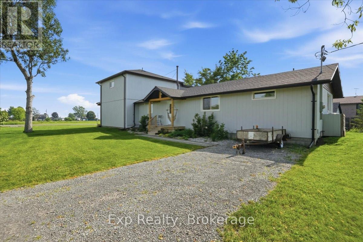 












27 GREENWAY CIRCLE

,
Brighton,




Ontario
K0K1H0

