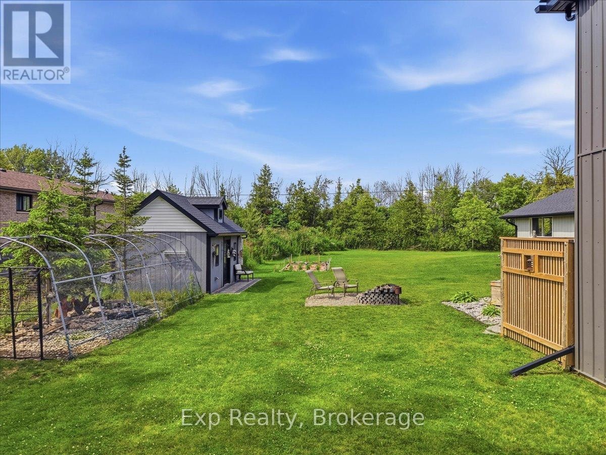 












27 GREENWAY CIRCLE

,
Brighton,




Ontario
K0K1H0

