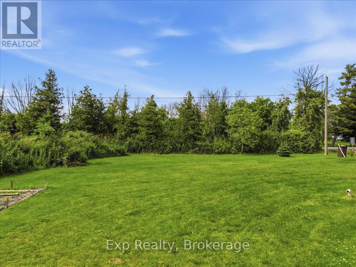 












27 GREENWAY CIRCLE

,
Brighton,




Ontario
K0K1H0

